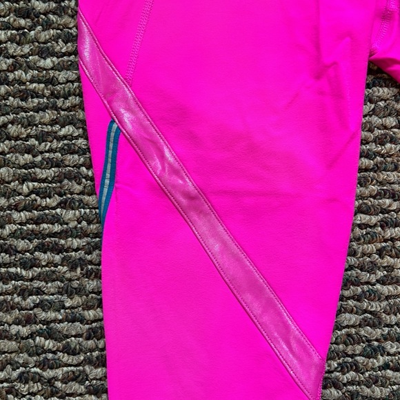 Super cute Split 59 Yoga pants.  NWOT - Picture 2 of 5